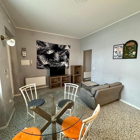 4 Balconi Rooms Paladini B&B E Appartamenti Lecce Eksteriør bilde