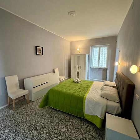 4 Balconi Rooms Paladini B&B E Appartamenti Lecce Eksteriør bilde