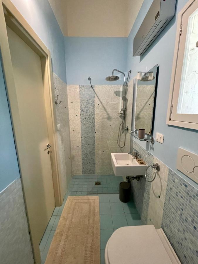 4 Balconi Rooms Paladini B&B E Appartamenti Lecce Eksteriør bilde