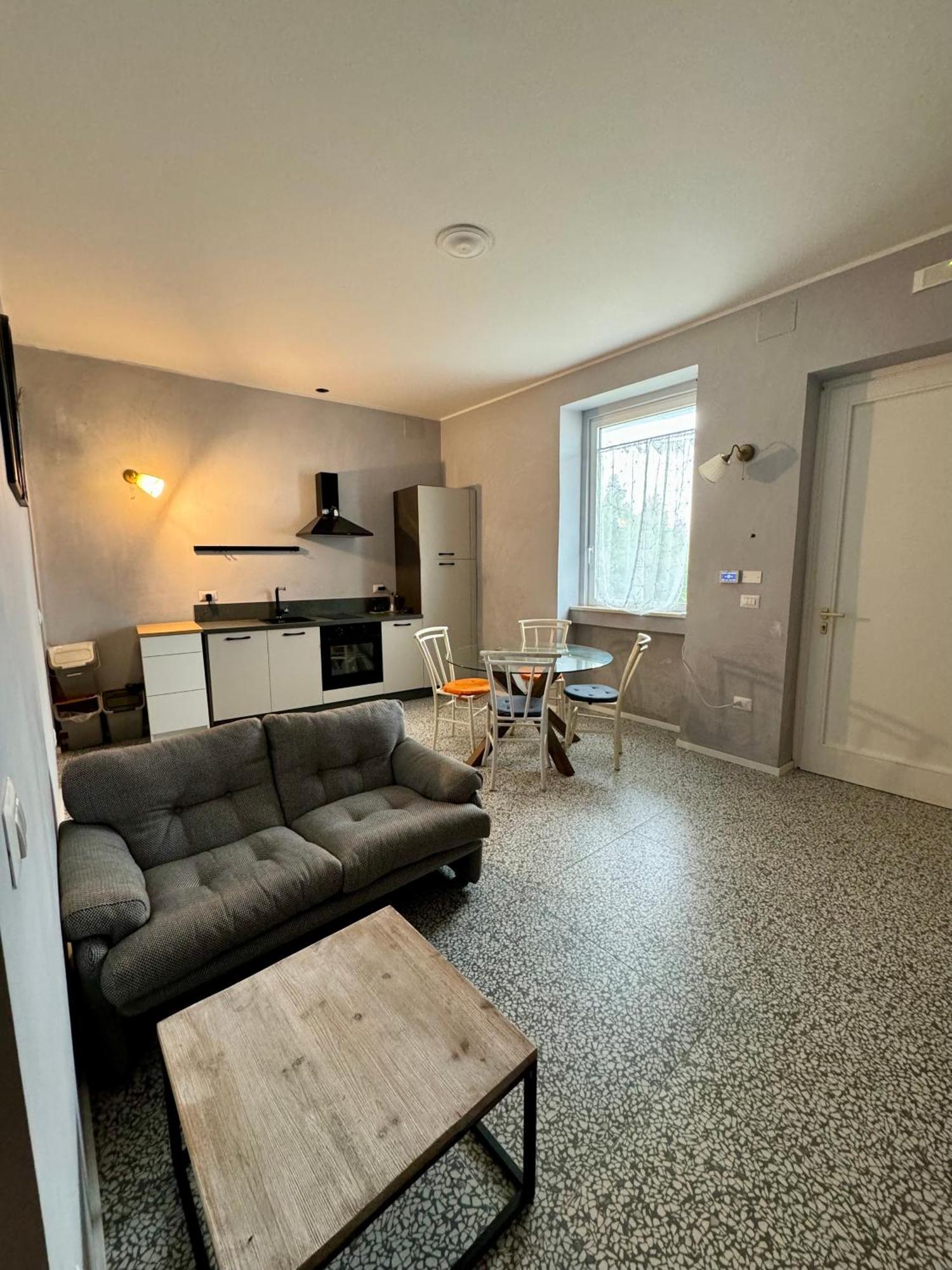 4 Balconi Rooms Paladini B&B E Appartamenti Lecce Eksteriør bilde